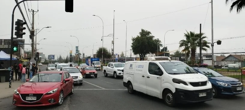 Reconocimiento territorial en corredor urbano del área de estudio de aguas lluvias, La Florida.